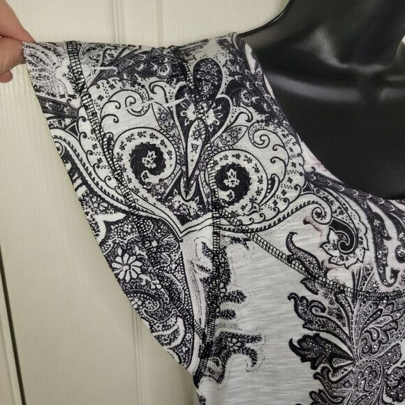 Unity World Wear studded bohemian flutter sleeve top small - Picture 2 of 7